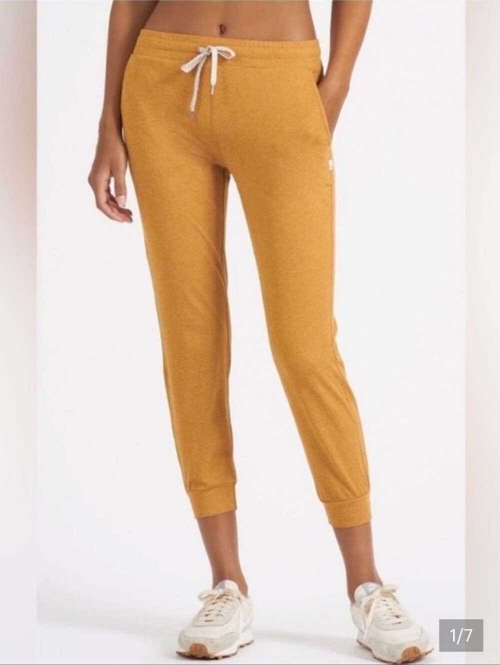 Vuori Performance Jogger In Mustard Dreamknit Fabric Size small